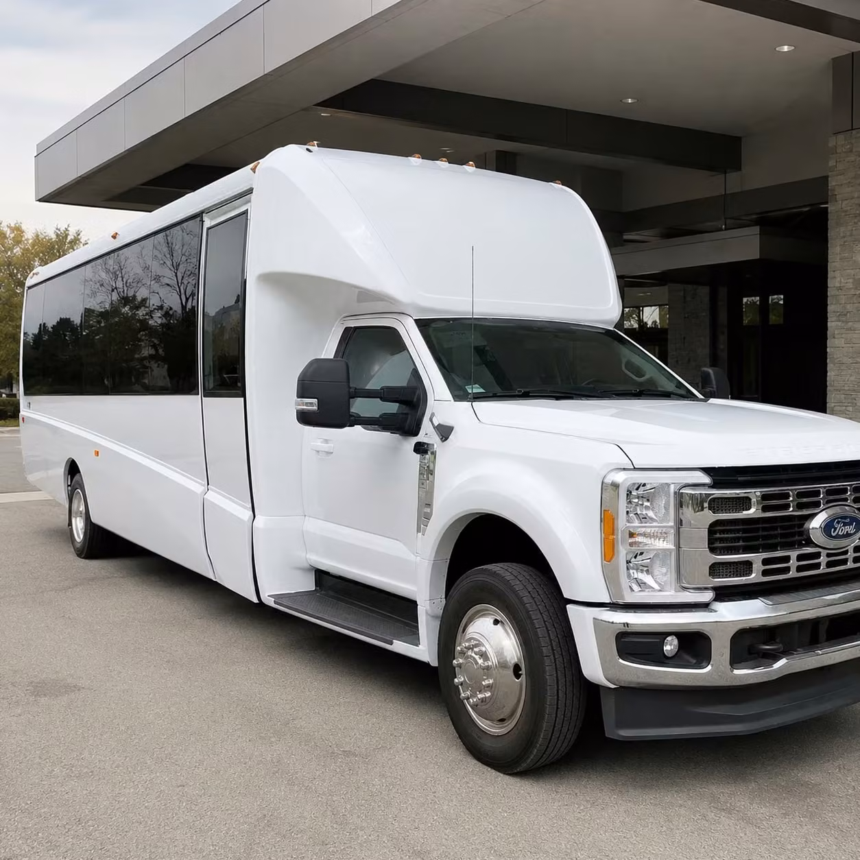 15 passenger minibus