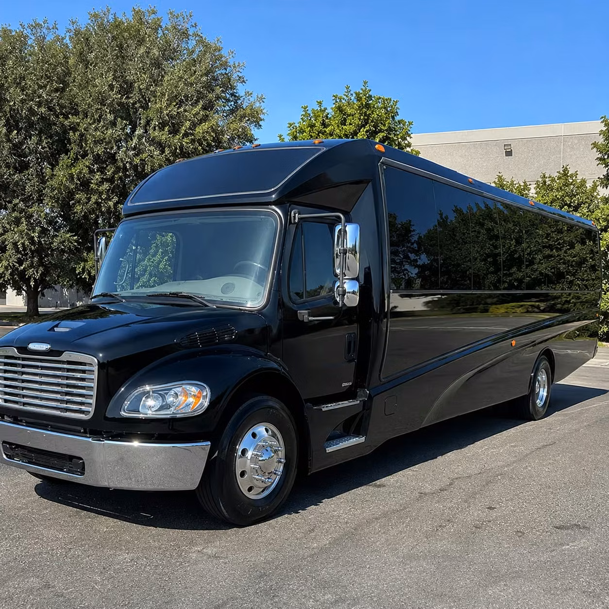 25 passenger minibus