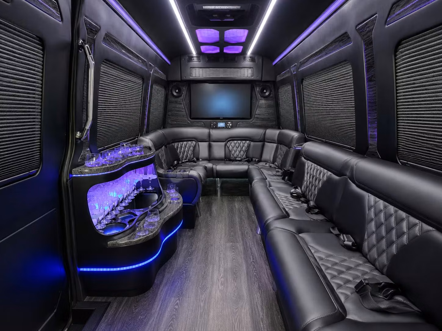airport transfer shuttle services for military and government groups at memphis international