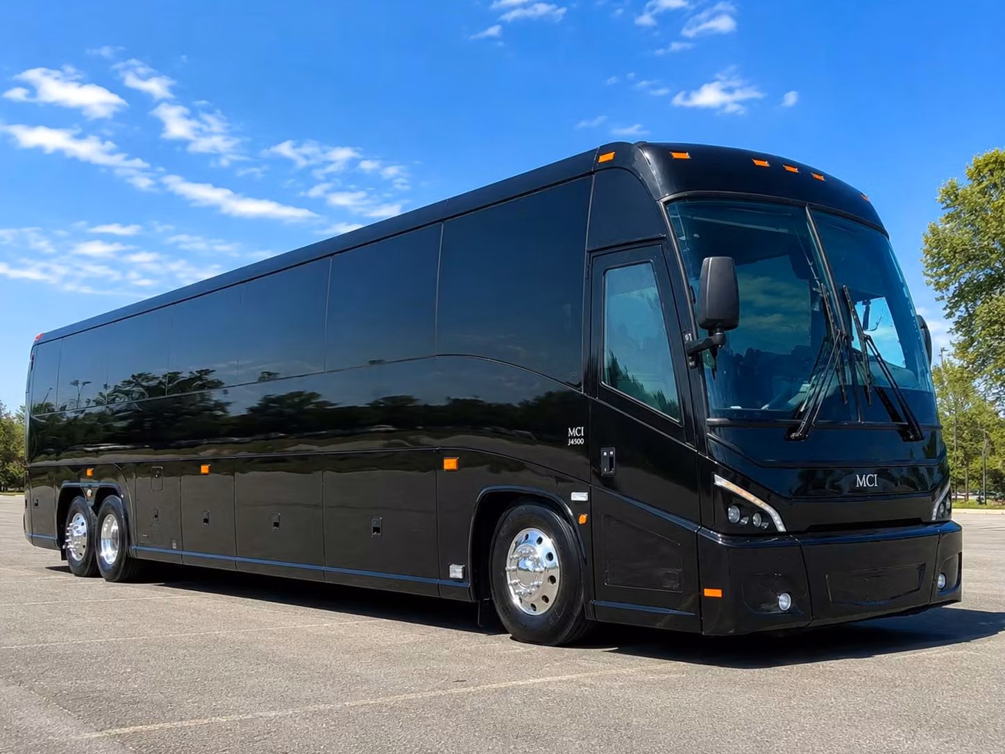 charterbusmemphis com is how memphis schools book transportation to graceland mud island and beyond