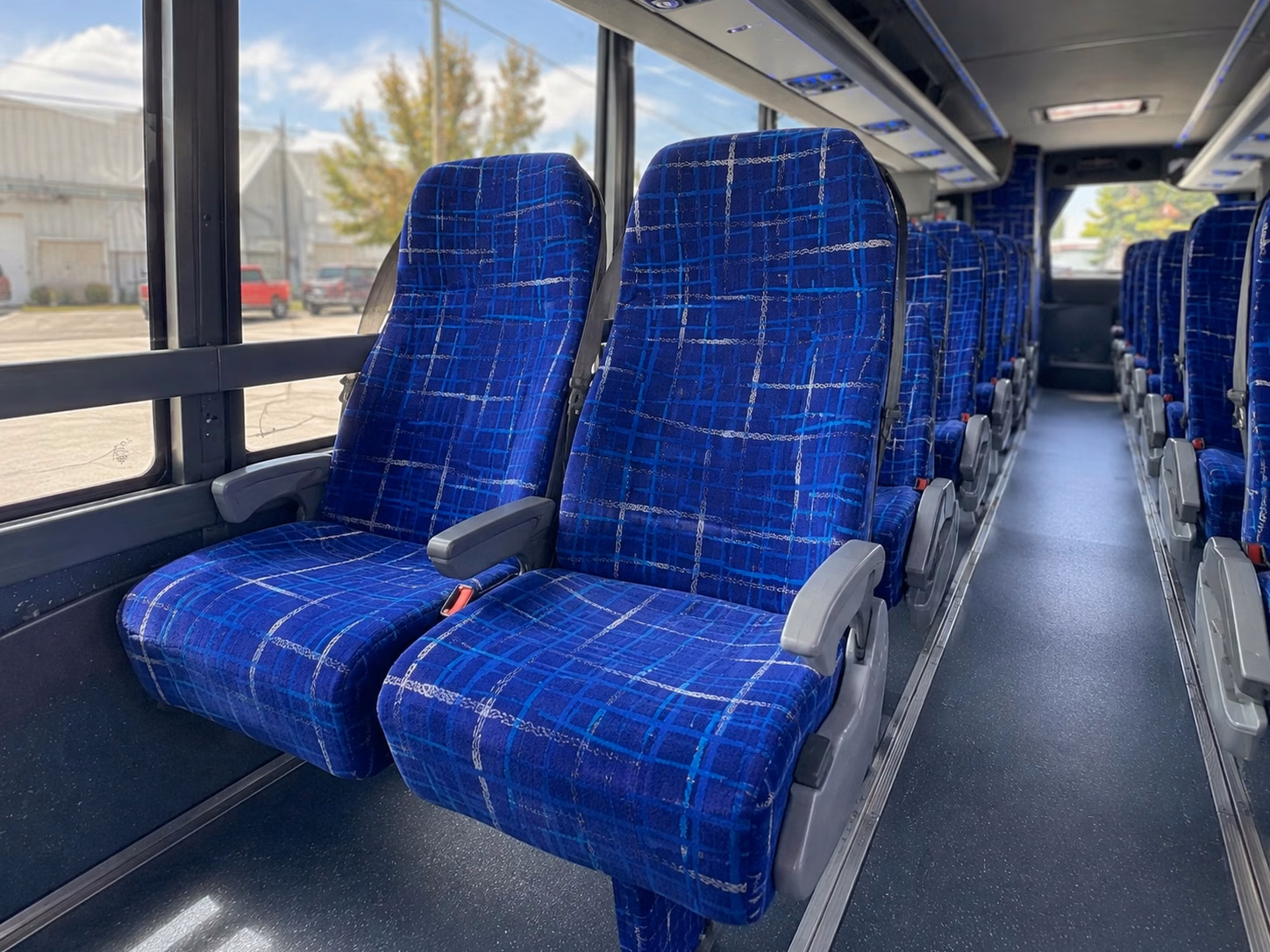 how the distance and duration of your trip affect memphis charter bus rates