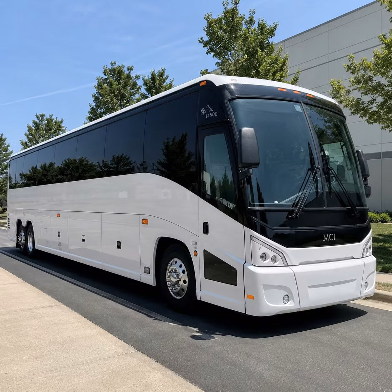sports fan transportation and game day charter buses in memphis