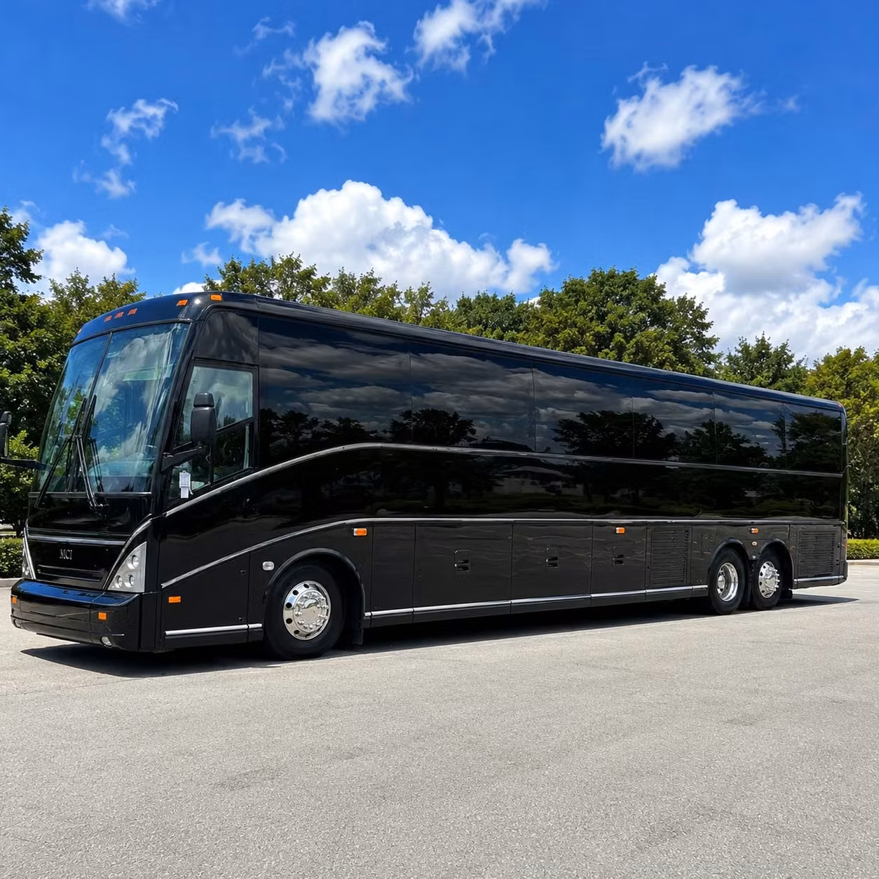 wedding guest shuttle bus rentals in memphis tennessee